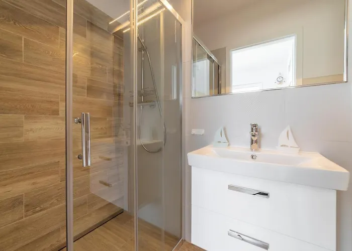 Marina Apartamentowe * יאסטארניה